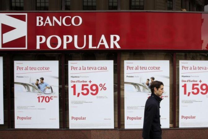 Una oficina del Banco Popular en Barcelona.-