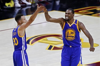 Stephen Curry Y Kevin Durant.-EFE