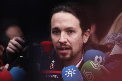 Pablo Iglesias a su llegada al consejo ciudadano estatal, en Madrid.-AGUSTÍN CATALÁN