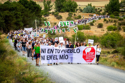 Jornada contra la macrovaquería en Noviercas - MARIO TEJEDOR (26)