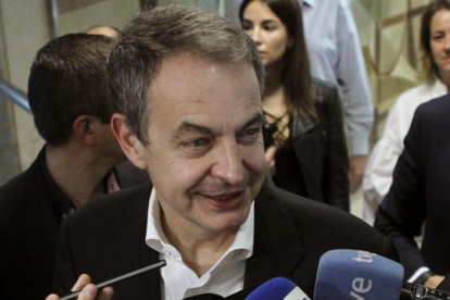 José Luis Rodríguez Zapatero en la presentación del libro 'English for Sport'.-EFE