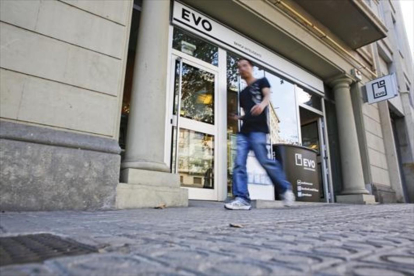 Sucursal de Evo Bank en Barcelona-JOAN PUIG