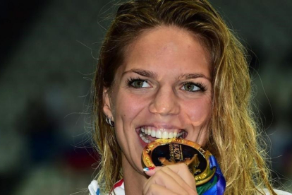 La nadadora Yulia Efimova, campeona mundial de 100 braza en el 2015, excluida del equipo olímpico ruso de Río.-AFP / CHRISTOPHE SIMON