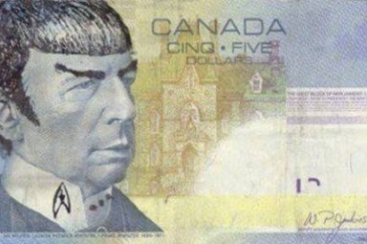 Un billete adulterado de 5 dólares canadienses.-