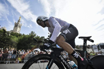 Mikel Landa, durante la última contrarreloj del Tour, en Marsella.-AFP / JEFF PACHOUD