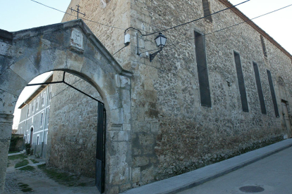 Convento e iglesia de las Madres Concepcionistas en Berlanga.-HDS
