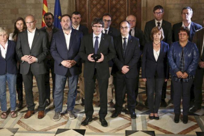 Comparecencia de Carles Puigdemont y su Govern, la noche del referéndum.-JORDI BEDMAR
