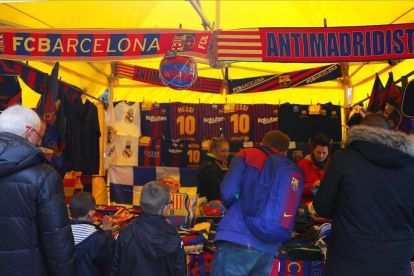 Aledaños del Camp Nou-