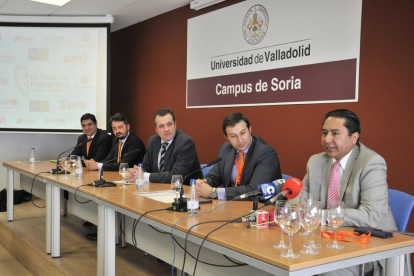 Abellón, Beneit, Bonilla, Guerrero y Herrera en la presentación de la Reserva Educativa.-VALENTÍN GUISANDE