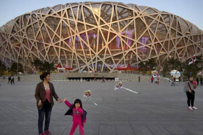 El estadio del Nido, en Pekín, que acogerá los Mundiales de atletismo del 22 al 30 de agosto.-Foto: AP / MARK SCHIEFELBEIN