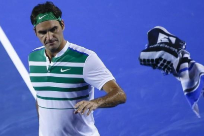 Roger Federer, durante el duelo ante Grigor Dimitrov.-EFE / LYNN BO BO
