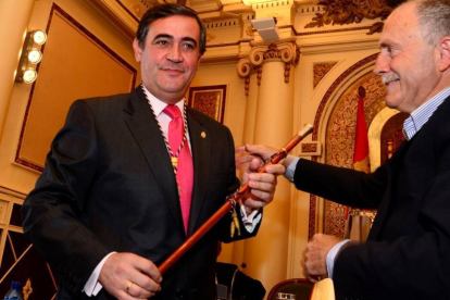 Pardo el día que tomó posesión como presidente de la Diputación en la actual legislatura.-VALENTÍN GUISANDE