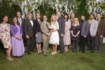 Imagen del primer episodio de la décima temporada de 'The Big Bang Theory', que Neox emite el viernes.-