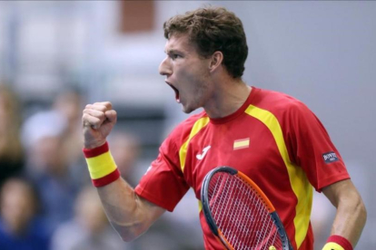 Pablo Carreño celebra un punto ganado en su partido de Copa Davis contra el croata Nikola Mektic.-AFP / STRINGER