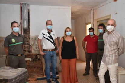 Visita a las obras de rehabilitación de viviendas en El Quintanarejo y la Oficina Comarcal de Medio Ambiente de Vinuesa. HDS