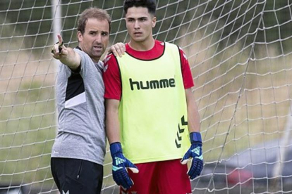 Iván Martínez y Arrasate en un entrenamiento con Osasuna.-C.A. Osasuna