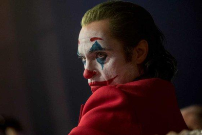 Joaquin Phoenix, en un fotograma de ’Joker’, la segunda pelíucla más vista en España en el 2019.-