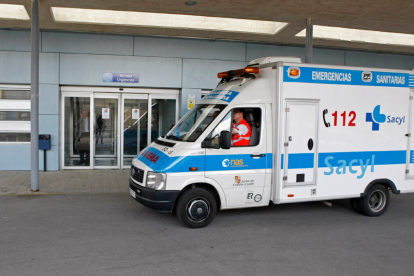 Una ambulancia en el Hospital. HDS