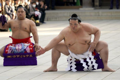 Kisenosato debutó en el sumo profesional en marzo de 2002.-AP