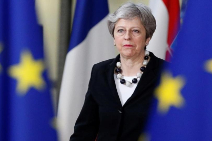 Theresa May, en un Consejo Europeo..-/ EFE/ JULIEN WARNAND