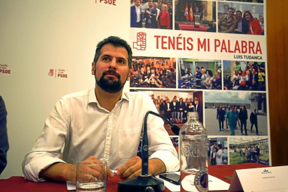Luis Tudanca, en una imagen de archivo, durante un acto del partido-ICAL