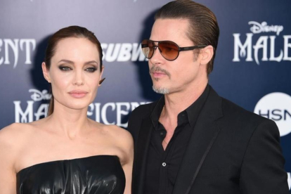 Angelina Jolie y Brad Pitt hace un par de años, en el estreno de 'Maléfica'.-AFP / ROBYN BECK