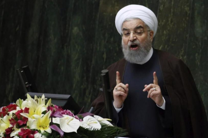 El presidente iraní, Hasán Rohaní, el pasado mes de agosto en el Parlamento de Teherán.-/ EFE / ABEDIN TAHERKENAREH