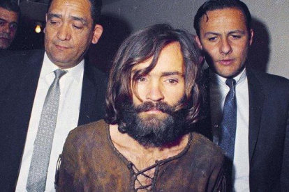 Manson, tras ser detenido, en octubre de 1969.-AP