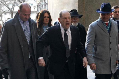 Harvey Weinstein acude al juzgado, este miércoles.-AFP / TIMOTHY A. CLARY