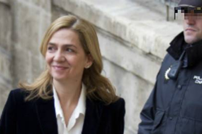 La infanta Cristina, el 8 de febrero del 2014, cuando acudió a declarar, en Palma, ante el juez Castro.-Foto:  AFP / JAIME REINA