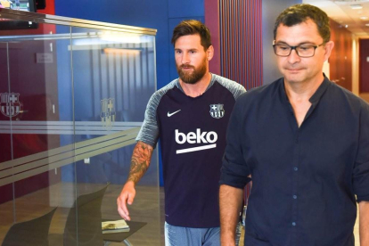Leo Messi en su vuelta al trabajo en Barcelona.-