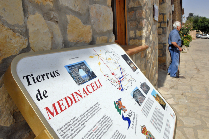 Oficina de turismo en Medinaceli. HDS