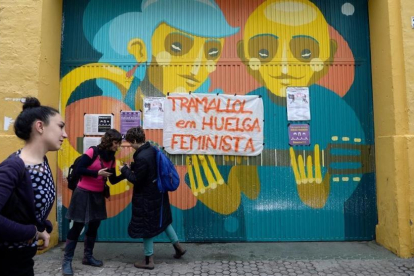 Foto de la huelga feminista en Barcelona-CRISTINA QUICLER