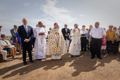 Inauguración del monumento a la Virgen de los Milagros. GONZALO MONTESEGURO