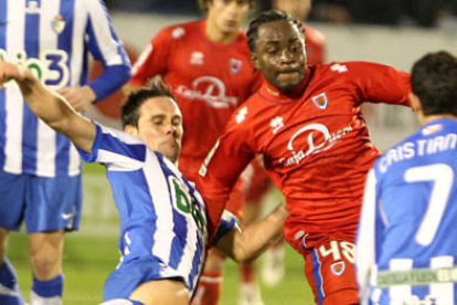 El Numancia comenzaba 20011 con una goleada en Ponferrada. / Área 11-