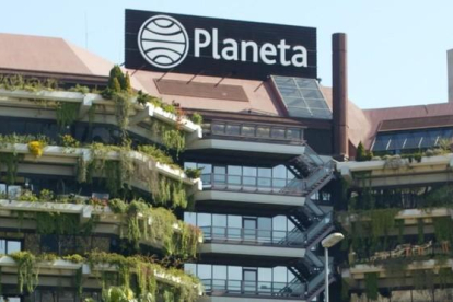 Edificio central del Grupo Planeta en Barcelona.-LAURA GUERRERO
