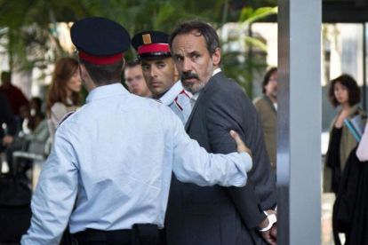 Francesc Garrido, en una escena de la serie 'Sé quién eres', de Tele 5.-