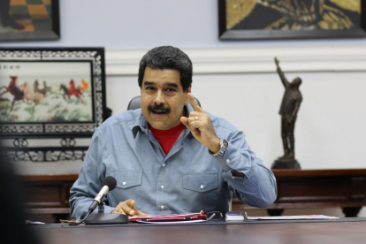 Nicolás Maduro, en el Consejo de Ministros en el que ha anunciado el estado de excepción, el viernes en Caracas.-EFE