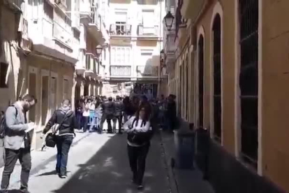 Los pensionistas no dan tregua a Rayoy, en Cádiz.-/ JULIA CAMACHO