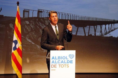 Xavier García Albiol, durante la conferencia de presentación de su candidatura a la alcaldía de Badalona.-JORDI PUJOLAR / ACN