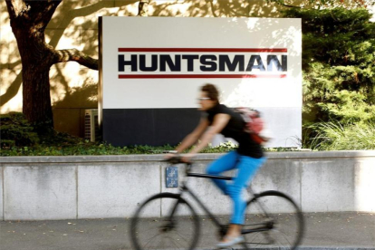 Planta de Huntsman en Basilea, Suiza.-REUTERS