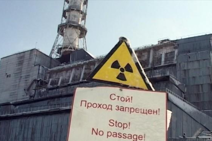 La central nuclear de Chernóbil, en Ucrania, tras el accidente de 1986.-