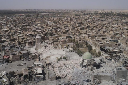 Vista aérea de Mosul tras la reconquista.-FELIPE DANA / AP