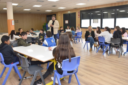 Taller para la prevención de riesgos laborales celebrado en el colegio Infantes de Lara de Soria. HDS