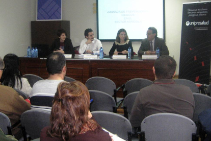 Jornada sobre prevención de riresgos laborales en la agricultura celebrada en FOES.-FOES