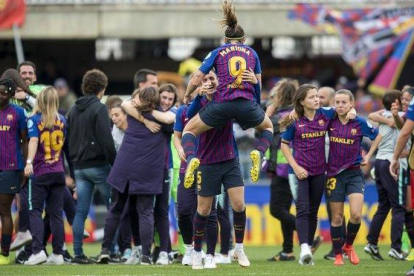 Las chicas del Barça celebrando el pase a la final de la Champions.-