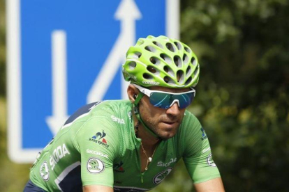 Alejandro Valverde, durante la Vuelta 2019.-EFE / JAVIER LIZÓN