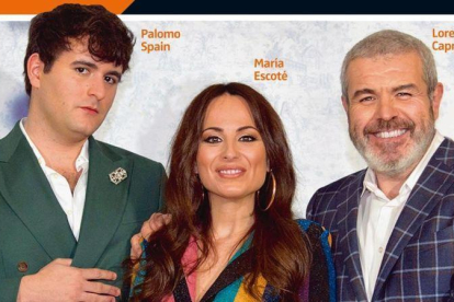 Palomo Spain, María Escoté y Lorenzo Caprile, jueces de Maestros de la costura, en la portada de Teletodo.-RAÚL TEJEDOR