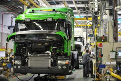 Planta de fabricación de camiones de Scania en Angers (Francia).-AFP / FRANK PERRY