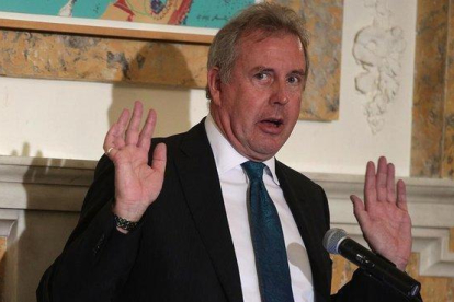 El hasta ahora embajador británico en EEUU, Kim Darroch.-AFP / ALEX WONG